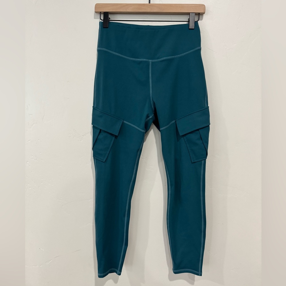 Halara Women’s M DayStretch Teal High Waisted Cargo Pocket Skinny‎ Yoga Leggings